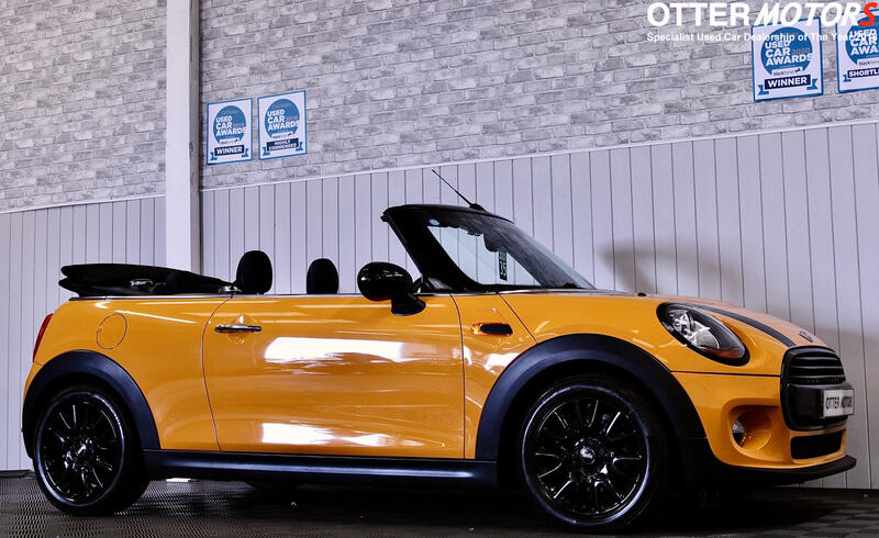 MINI CONVERTIBLE