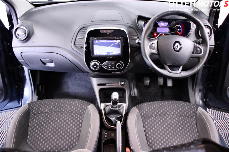 RENAULT CAPTUR