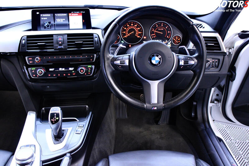 BMW 3 SERIES