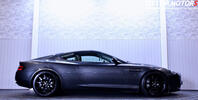 ASTON MARTIN DB9