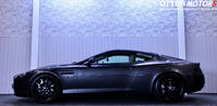 ASTON MARTIN DB9