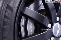 ASTON MARTIN DB9