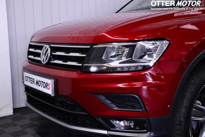 VOLKSWAGEN TIGUAN ALLSPACE