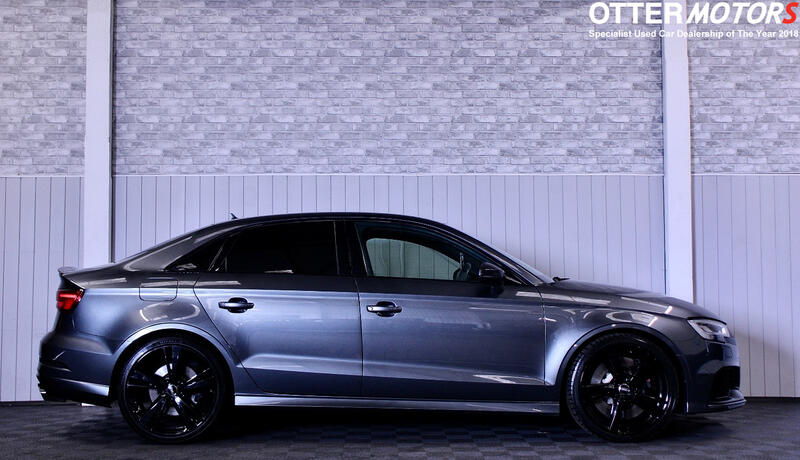 AUDI RS3
