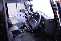 LAND ROVER DEFENDER 90