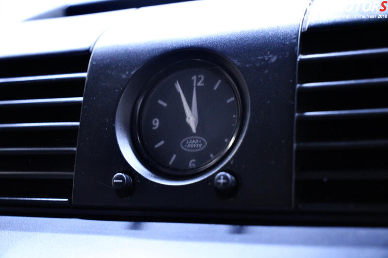 LAND ROVER DEFENDER 90