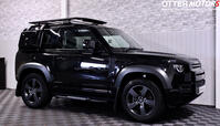 LAND ROVER DEFENDER 90