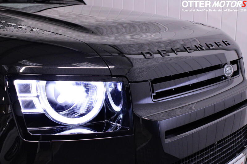 LAND ROVER DEFENDER 90