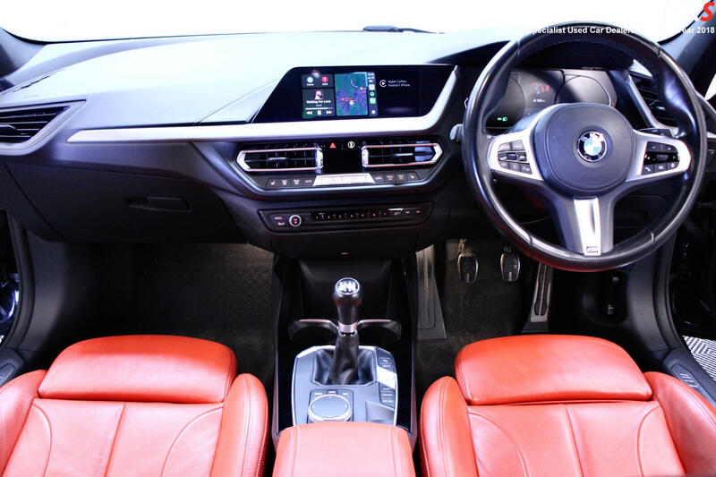 BMW 1 SERIES