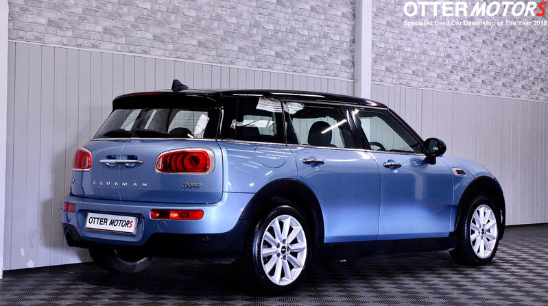 MINI CLUBMAN
