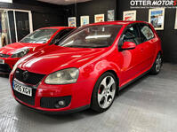VOLKSWAGEN GOLF (2005)