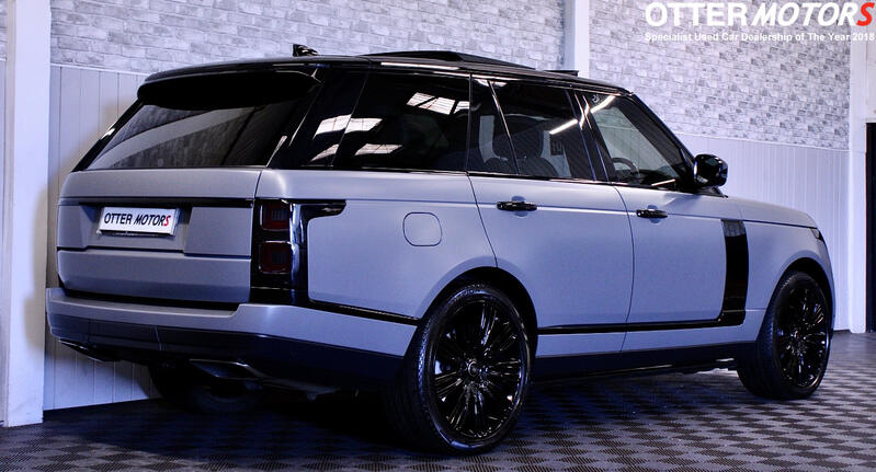 LAND ROVER RANGE ROVER