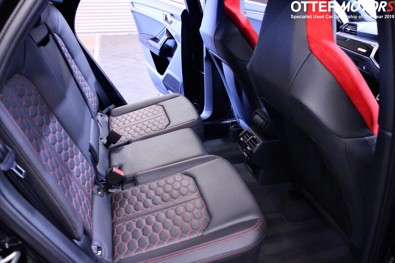 AUDI RS Q3