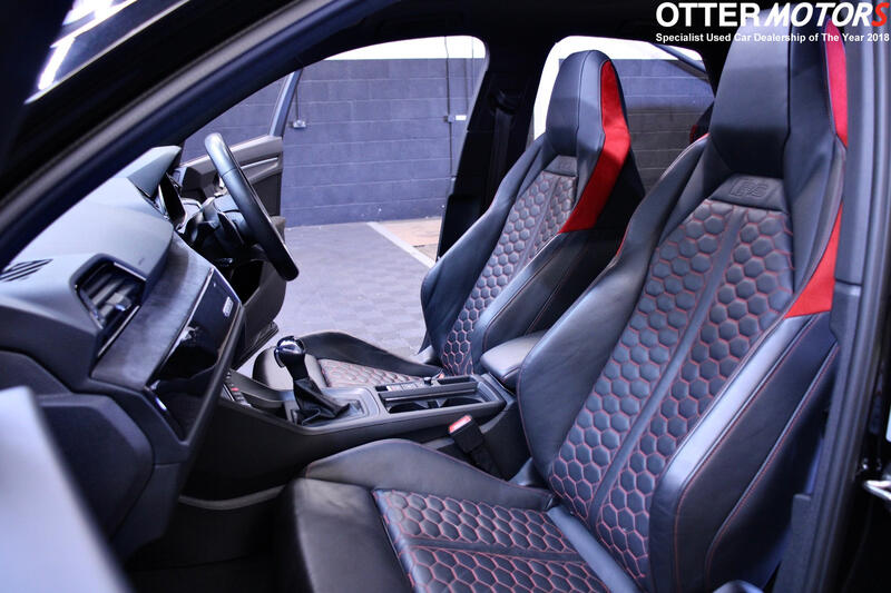 AUDI RS Q3
