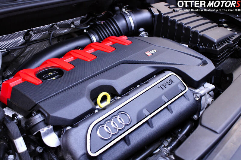 AUDI RS Q3