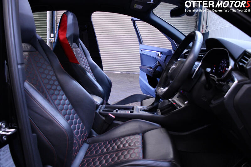 AUDI RS Q3