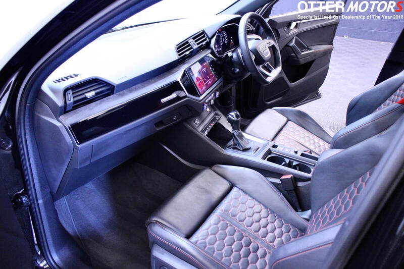 AUDI RS Q3
