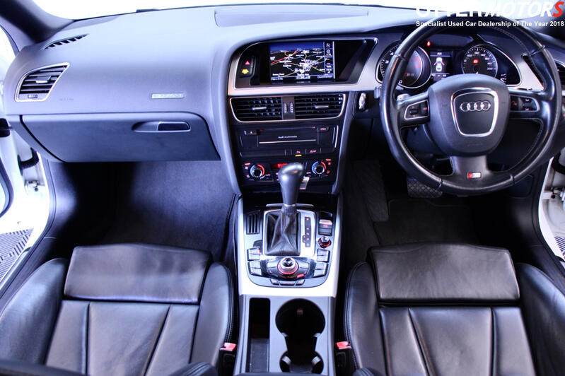 AUDI S5