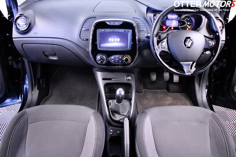 RENAULT CAPTUR