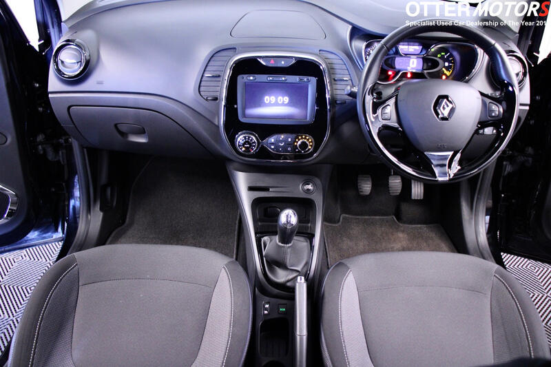 RENAULT CAPTUR