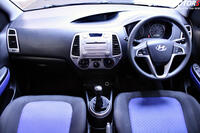 HYUNDAI I20 (2010)
