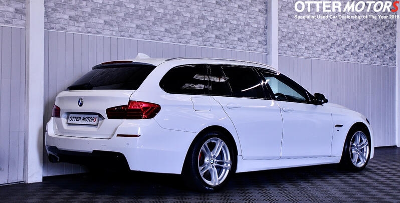 BMW 5 SERIES