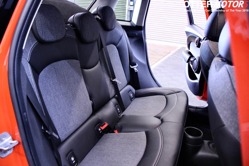 MINI HATCH