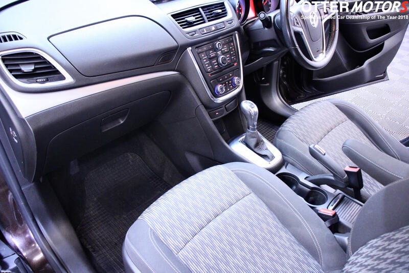 VAUXHALL MOKKA