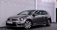 VOLKSWAGEN GOLF (2017)