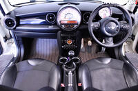 MINI HATCH (2012)