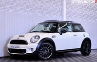 MINI HATCH (2012)