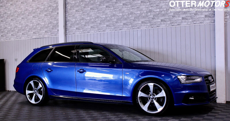 AUDI A4 AVANT