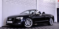 AUDI S5 (2012)