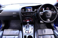 AUDI RS5 (2011)