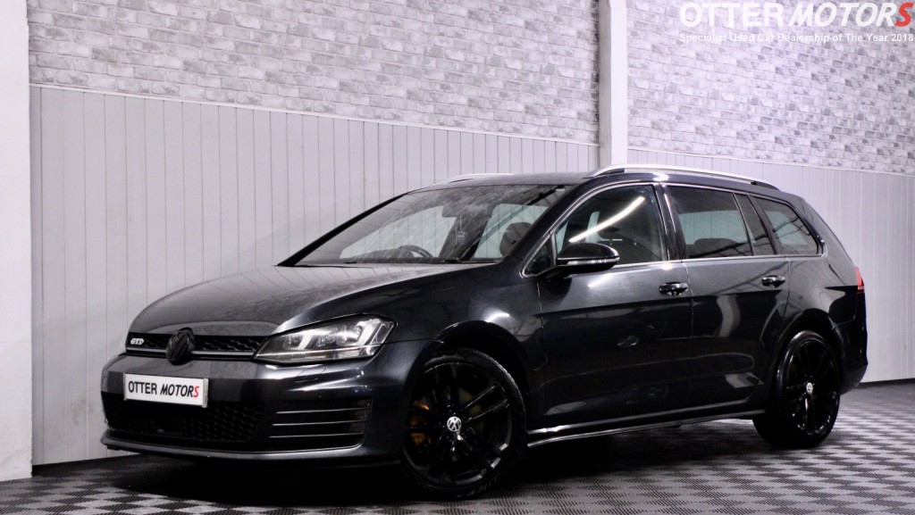 2015 Volkswagen GOLF (2015)